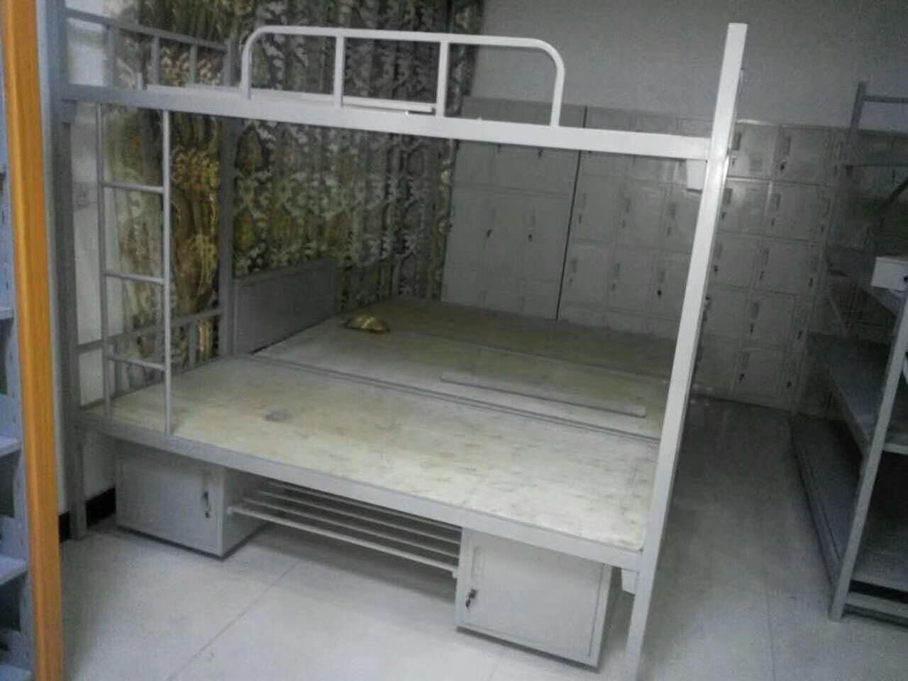 上下床廠家-學(xué)生上下床價(jià)格